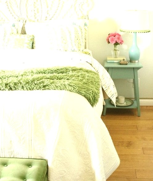 Turquoise And Green Bedroom